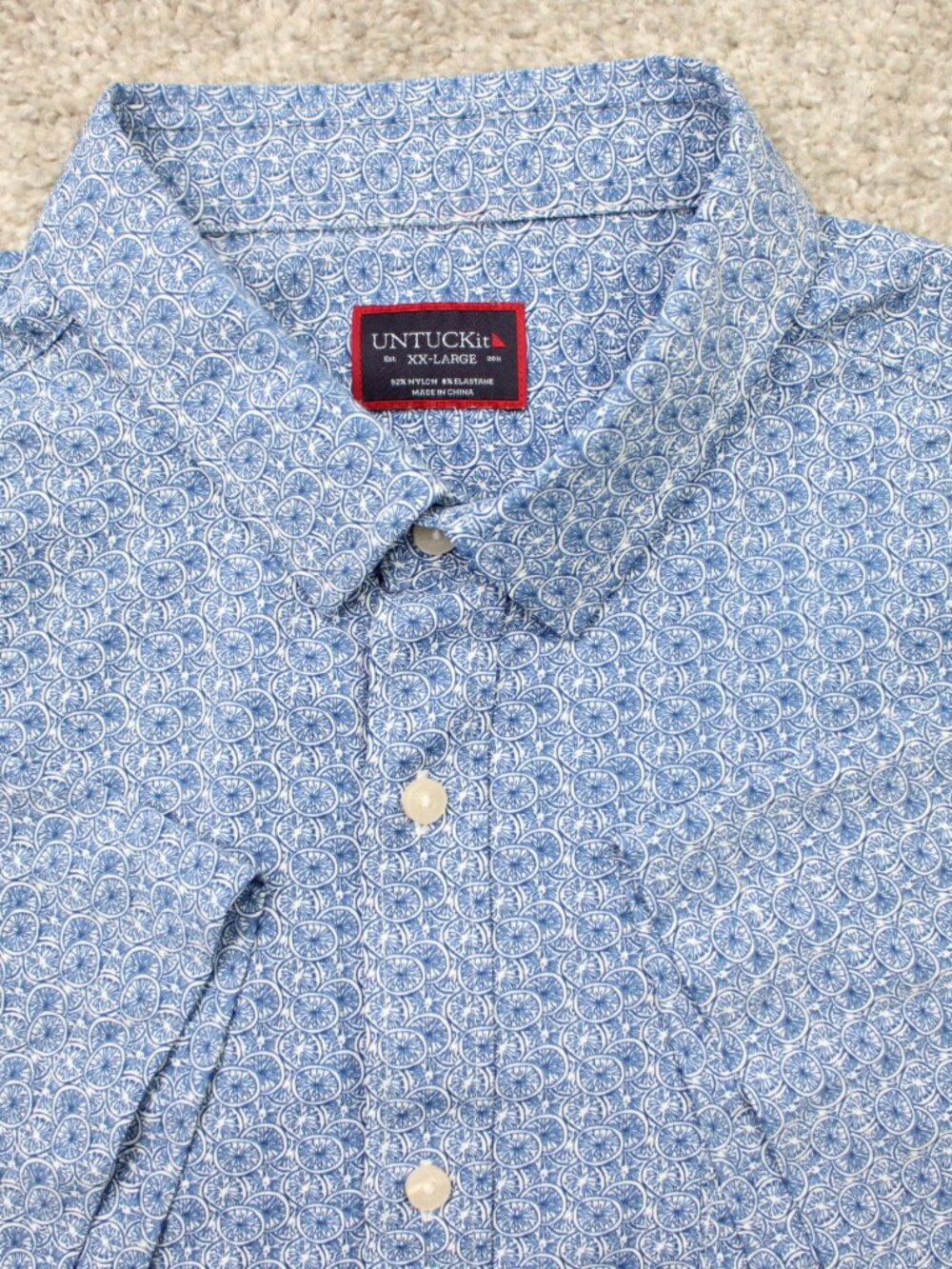 UNTUCKit Mondello AOP Shirt Mens 2XL XXL Blue Wheels All Over Print Short Sleeve